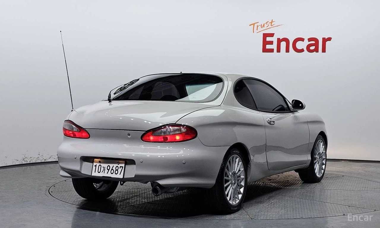 Hyundai Tiburon, фотография 2
