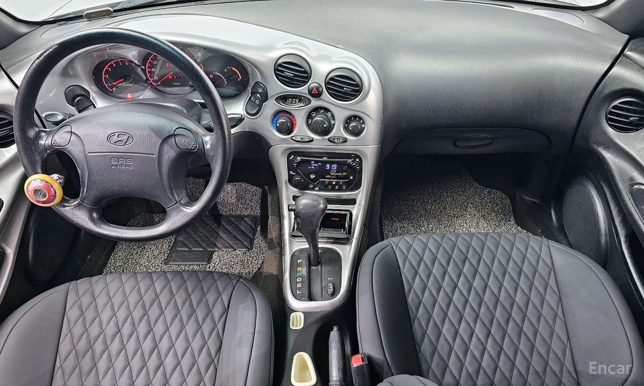Hyundai Tiburon, фотография 7