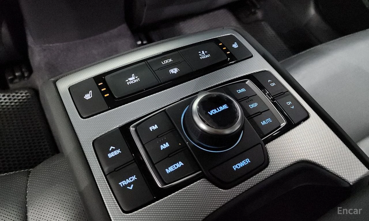 Genesis G80, фотография 18