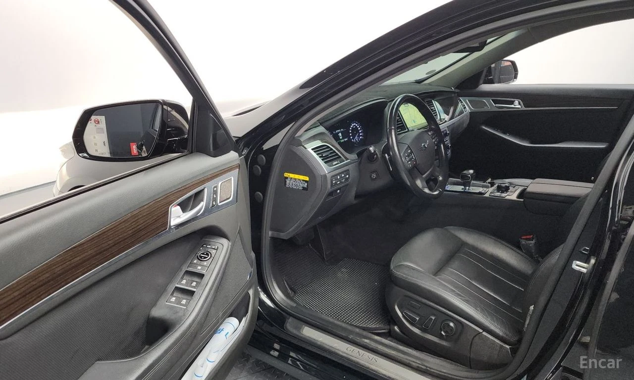 Genesis G80, фотография 10