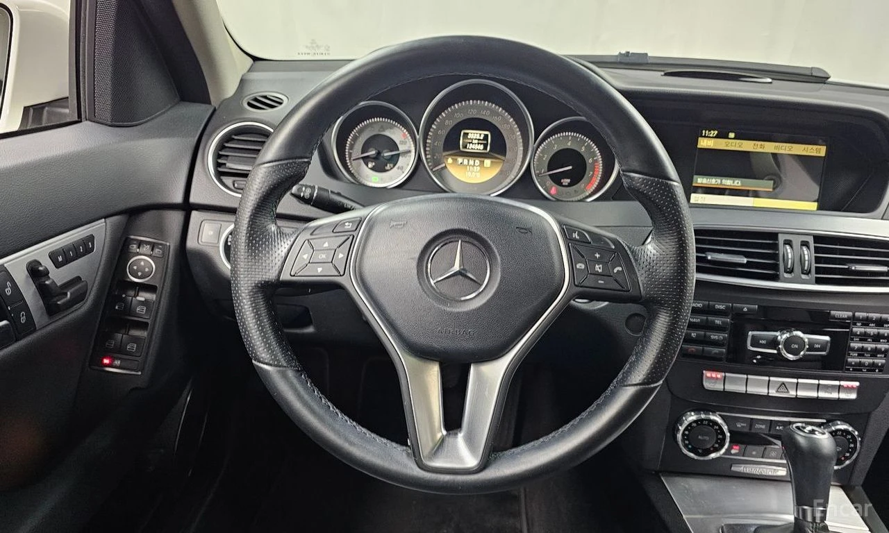 Mercedes-Benz C-Class, фотография 13