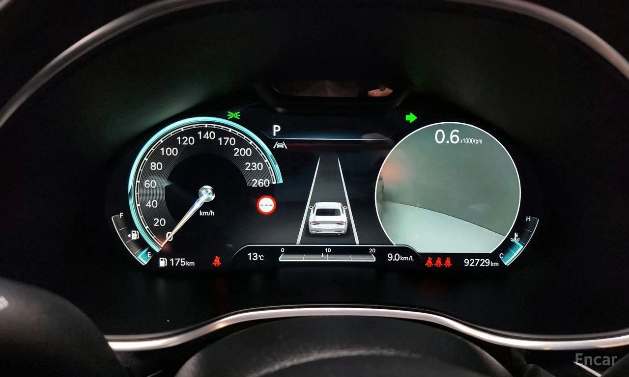 Genesis G80, фотография 8