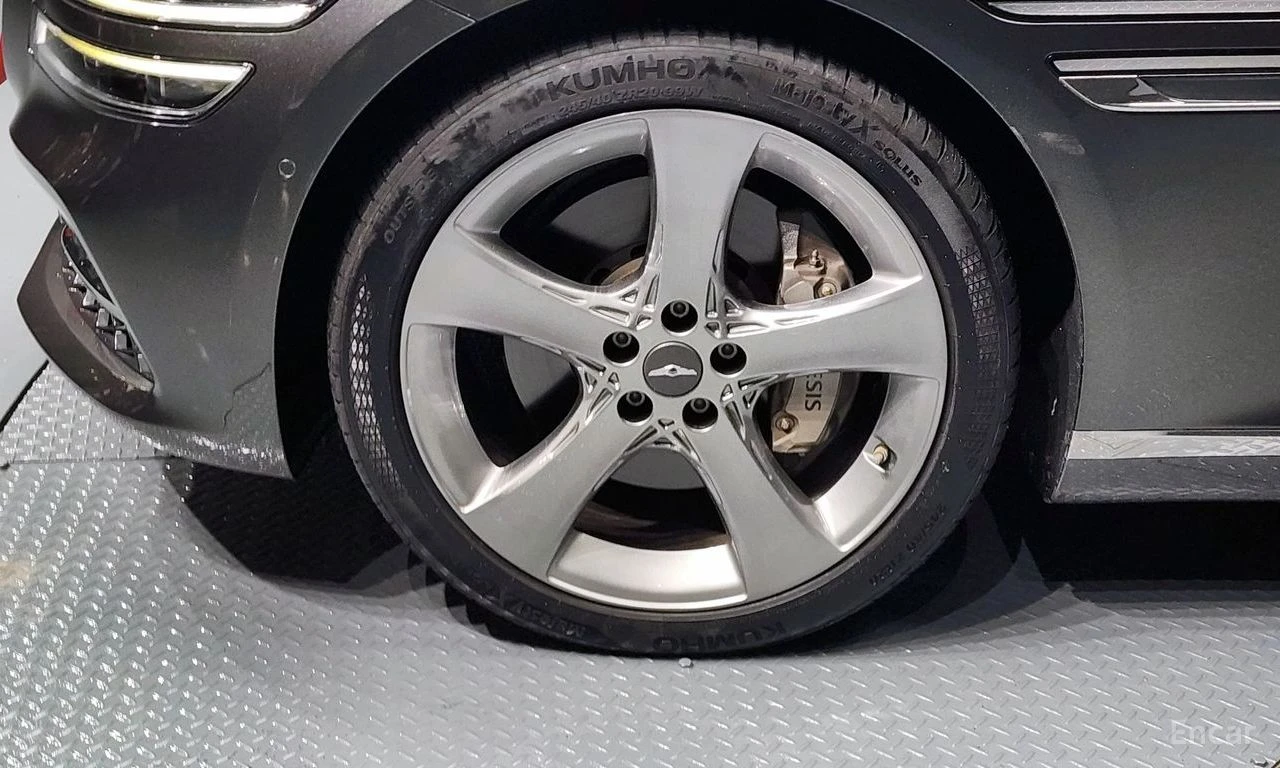 Genesis G80, фотография 5