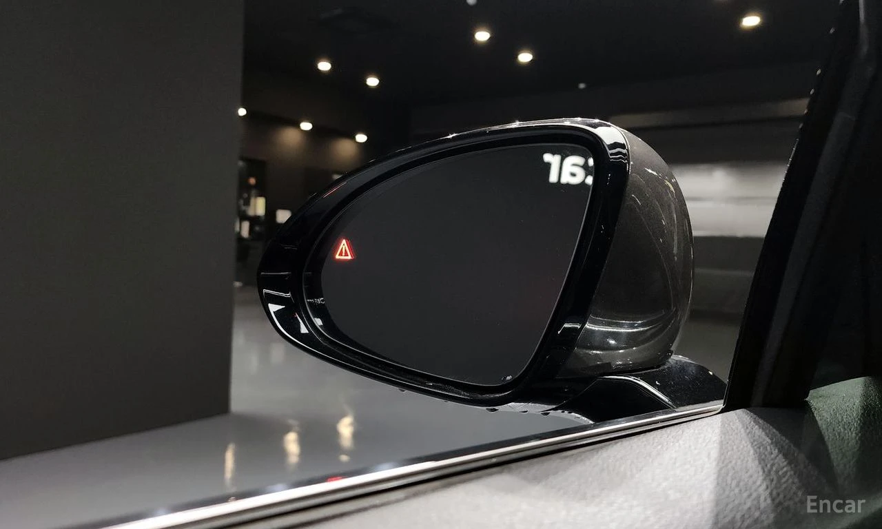 Genesis G80, фотография 19