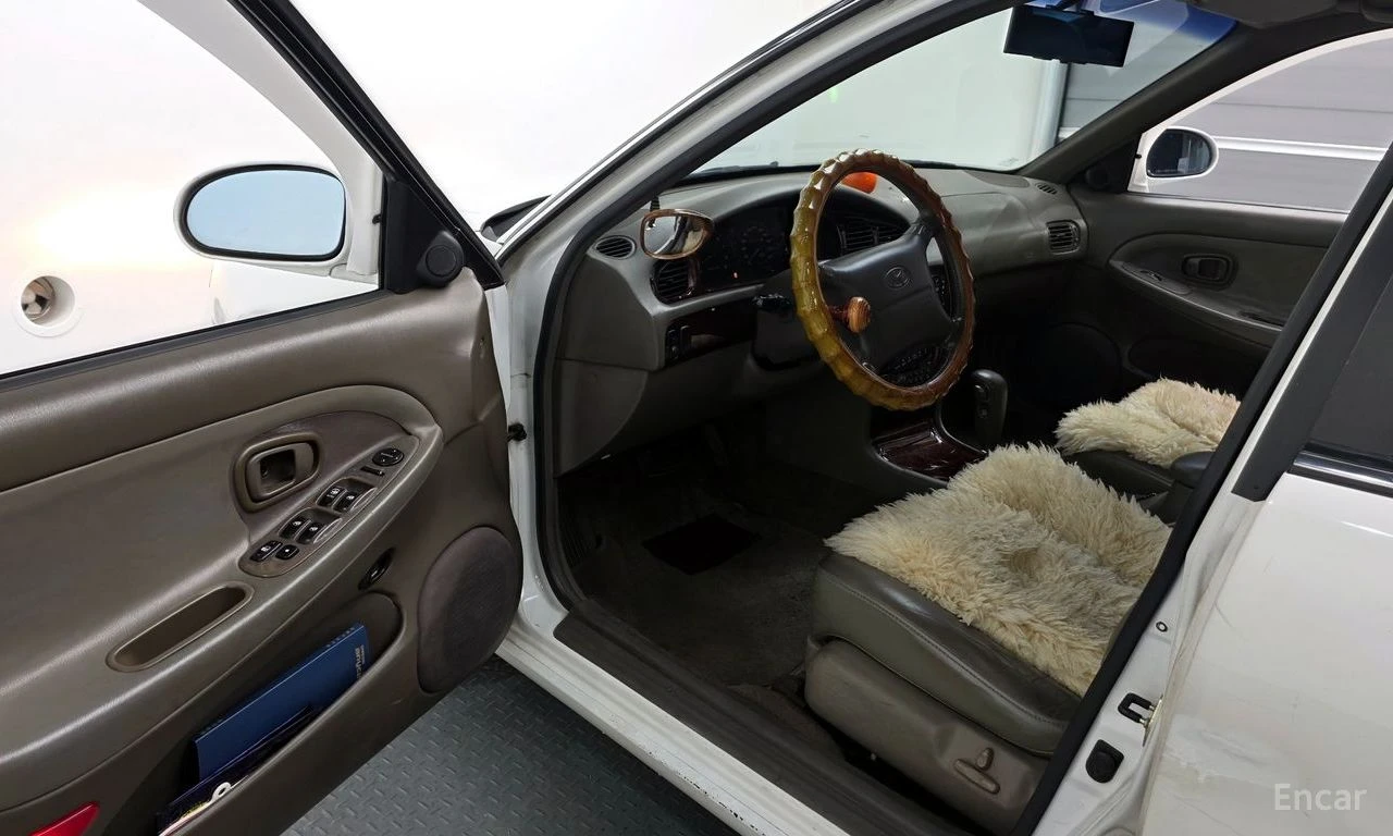 Hyundai Marcia, фотография 10