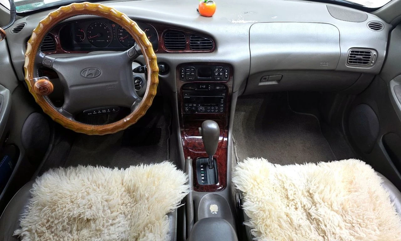 Hyundai Marcia, фотография 7