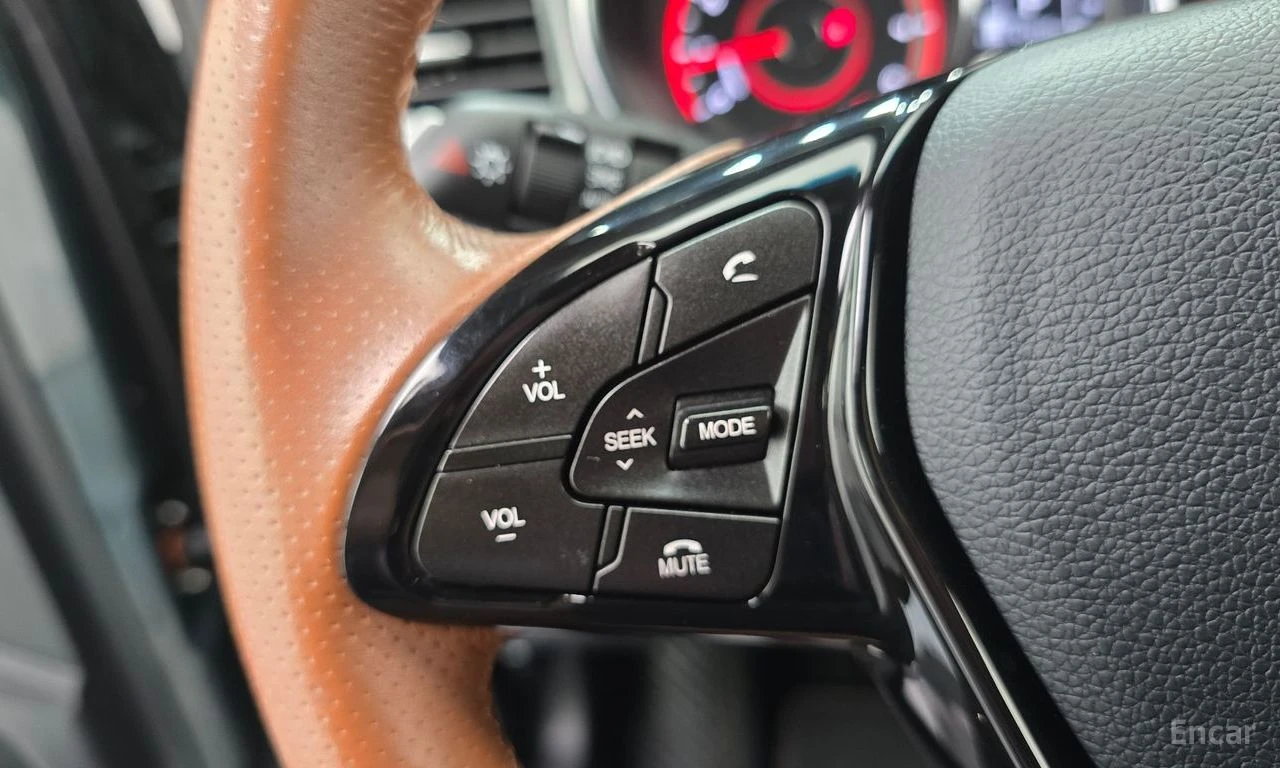 KG Mobility (SsangYong) TIBOLI, фотография 30
