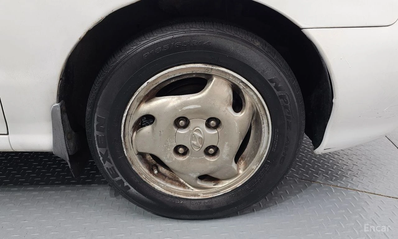 Hyundai AVANTE, фотография 20